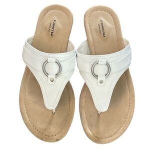 St. John's Bay Women's Zander Flat Sandals, flip flops, strap sandals, Sz 9M